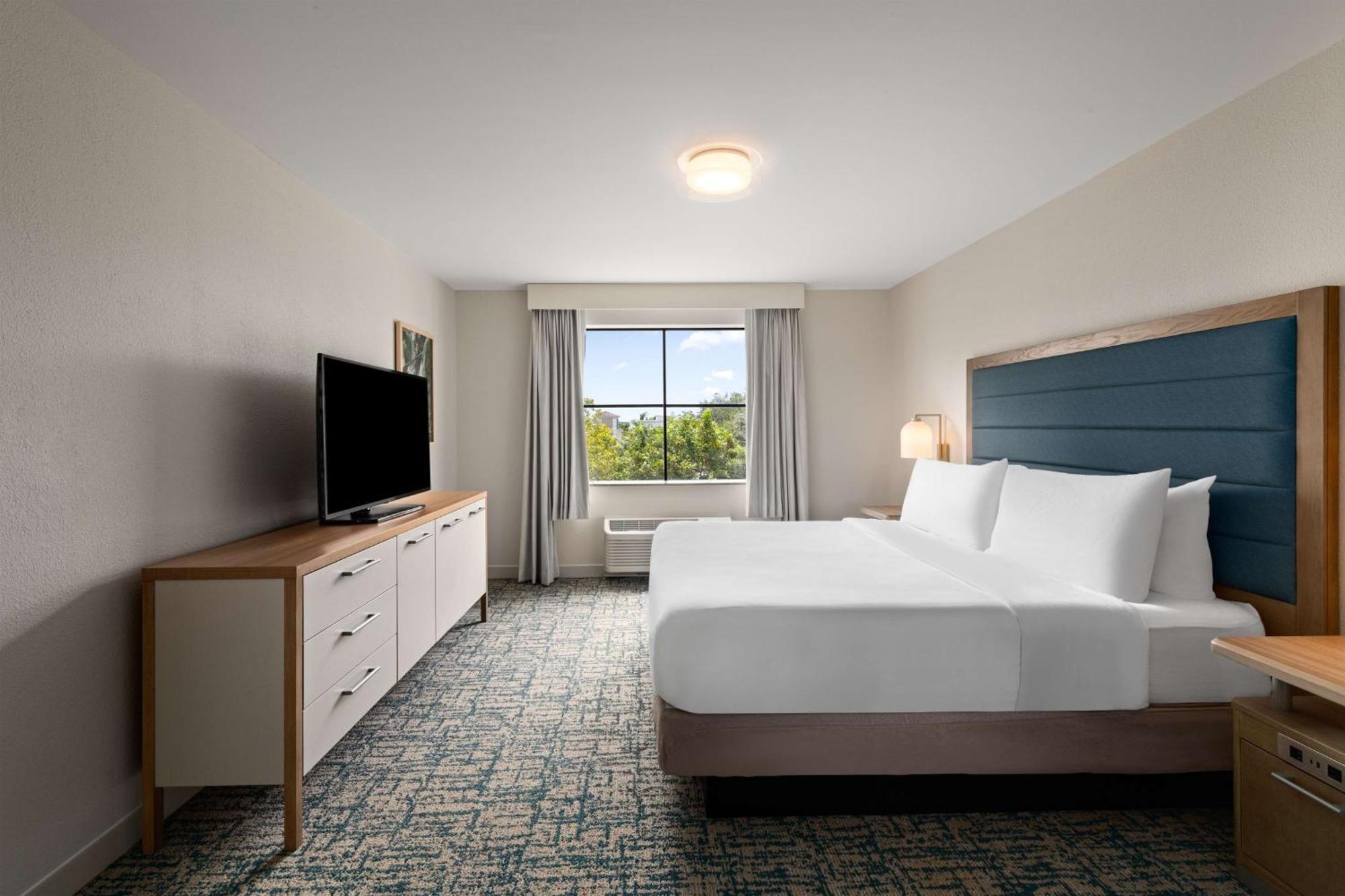 Two Bedroom Suite One King Two Queen Beds