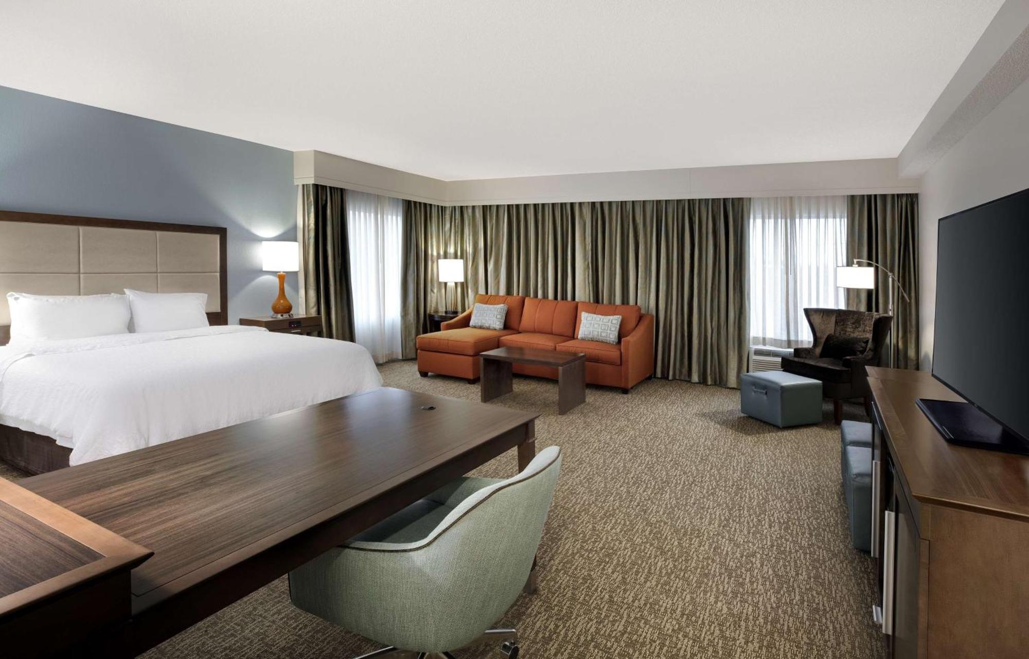 King Studio Suite