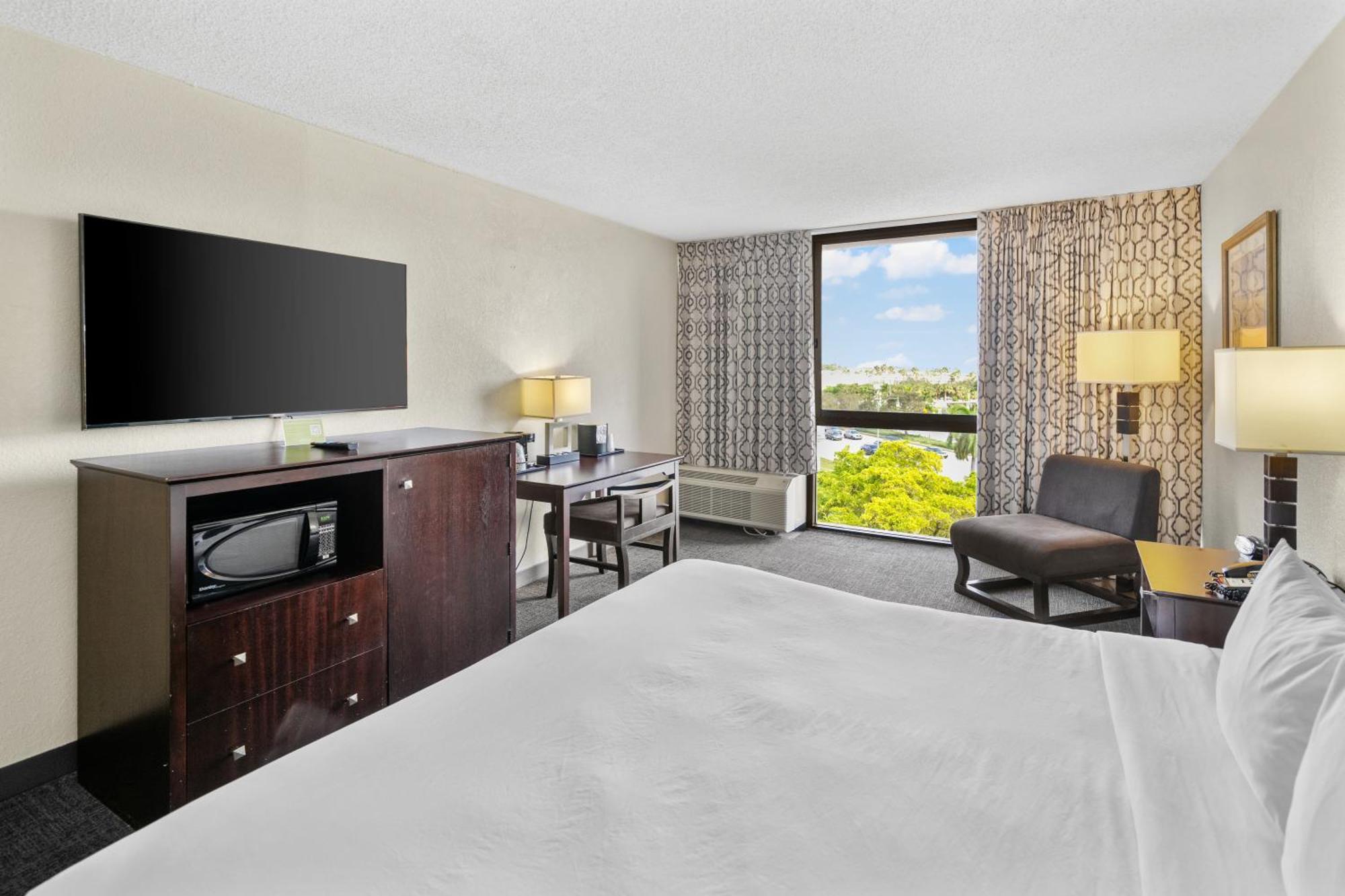 Standard King Room
