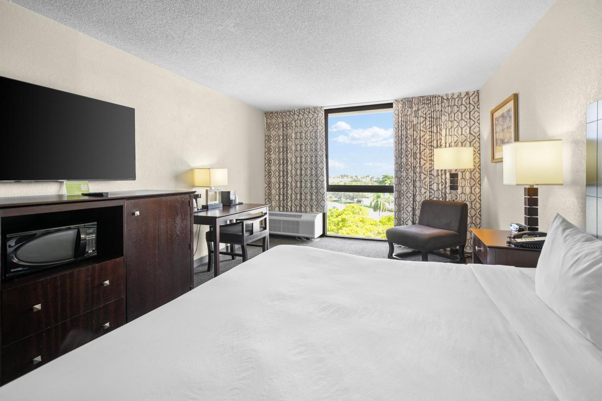 Standard King Room